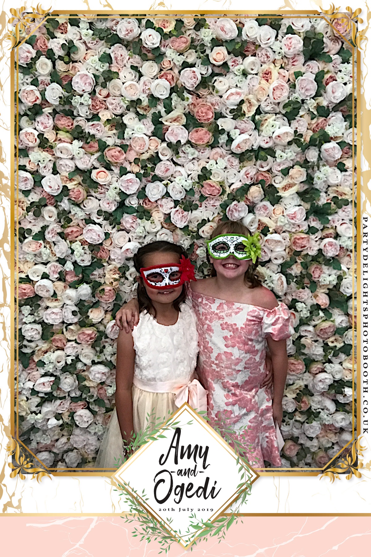 Ogedi and Amy’s Wedding - Prints | View more photos from the event at gallery.partydelightsphotobooth.co.uk/u/PartyDelightsPhotoBooth/Ogedi-and-Amy’s-Wedding-Prints-0